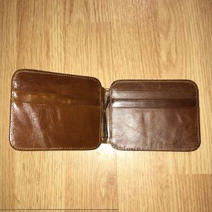 Men’s money clip wallet